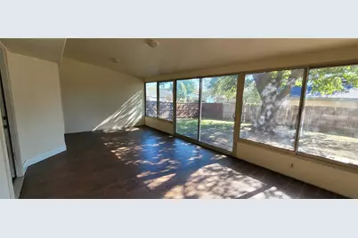 801 Redbud Street, Crowley, TX 76036 - Photo 23