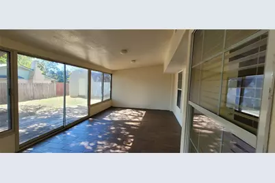 801 Redbud Street, Crowley, TX 76036 - Photo 21