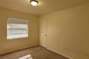 801 Redbud St, Crowley, TX 76036 - Photo 13