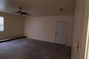 801 Redbud St, Crowley, TX 76036 - Photo 19