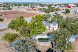 405 S Hinton St, Benjamin, TX 79505 - Photo 39