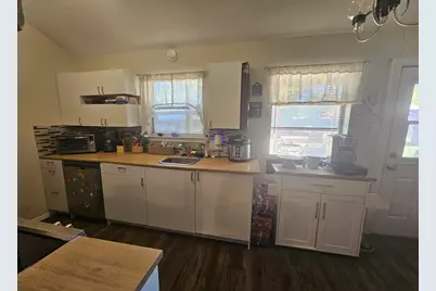 520 Post Oak Lane, Burleson, TX 76028 - Photo 7