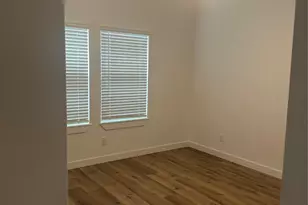 2715 Grafton Ave, Dallas, TX 75211 - Photo 11