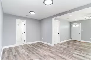 5006 Bartlett Ave, Dallas, TX 75216 - Photo 15