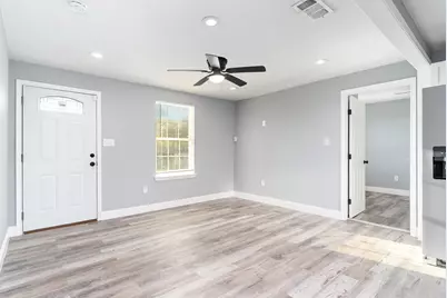 5006 Bartlett Avenue, Dallas, TX 75216 - Photo 3