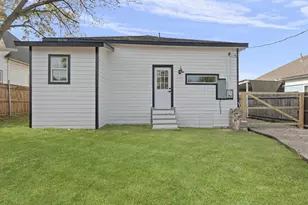 1719 May St, Fort Worth, TX 76110 - Photo 27