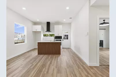 1719 May Street, Fort Worth, TX 76110 - Photo 7