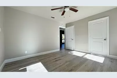 4133 Alamo Avenue, Fort Worth, TX 76107 - Photo 13