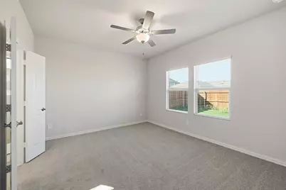 506 Clover Creek Drive, McKinney, TX 75071 - Photo 11