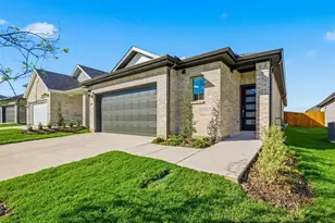 506 Clover Crk Dr, McKinney, TX 75071 - Photo 3