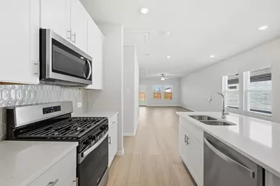 506 Clover Creek Drive, McKinney, TX 75071 - Photo 19