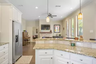 5905 Riverbend Pl, Fort Worth, TX 76112 - Photo 13