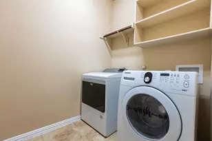 804 W Bend Blvd, Burleson, TX 76028 - Photo 23