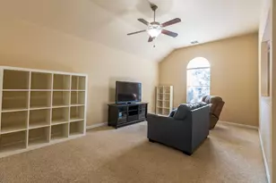 804 W Bend Blvd, Burleson, TX 76028 - Photo 19