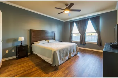 804 W Bend Boulevard, Burleson, TX 76028 - Photo 13