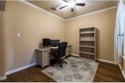 804 W Bend Boulevard, Burleson, TX 76028 - Photo 9