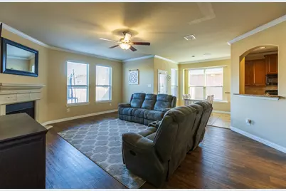 804 W Bend Boulevard, Burleson, TX 76028 - Photo 11