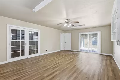 1552 Roma Lane, Fort Worth, TX 76134 - Photo 17