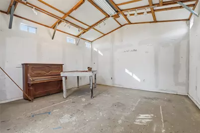 1552 Roma Lane, Fort Worth, TX 76134 - Photo 33