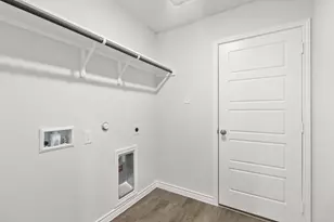 1607 Romans Rd, Ennis, TX 75119 - Photo 7