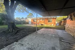 2404 Klondike Dr, Dallas, TX 75228 - Photo 15