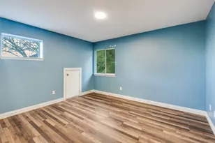 1805 Old Oak Dr, Arlington, TX 76012 - Photo 21