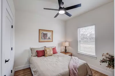 3230 6th Avenue, Fort Worth, TX 76110 - Photo 29