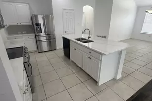 424 Shady Shore Ln, Crowley, TX 76036 - Photo 13