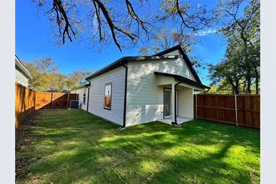 1509 Locust Street, Commerce, TX 75428 - Photo 33