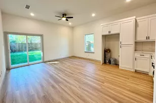 1509 Locust St, Commerce, TX 75428 - Photo 9