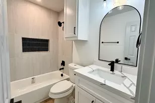 1509 Locust St, Commerce, TX 75428 - Photo 11