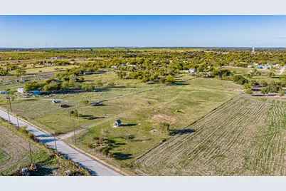 410 Douglas Street, Dublin, TX 76446 - Photo 11