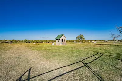 410 Douglas Street, Dublin, TX 76446 - Photo 3