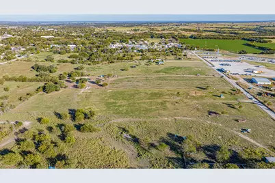 410 Douglas Street, Dublin, TX 76446 - Photo 9