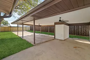 1614 E Red Bird Ln, Dallas, TX 75241 - Photo 31