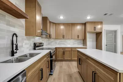 1614 E Red Bird Lane, Dallas, TX 75241 - Photo 17