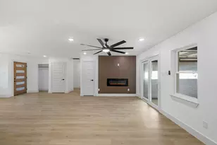 1614 E Red Bird Ln, Dallas, TX 75241 - Photo 11