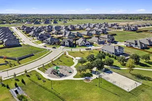 141 Hollingsworth Ln, Oak Leaf, TX 75154 - Photo 29