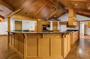 2040 Valleywood Dr, Holly Lake Ranch, TX 75765 - Photo 31