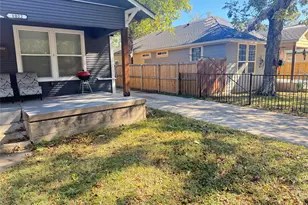 1022 Wayne St, Dallas, TX 75223 - Photo 3