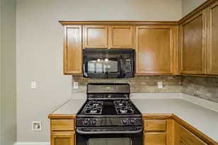 4016 Summerhill Ln, Fort Worth, TX 76244 - Photo 7