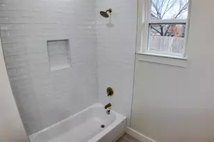 810 Foxwood Pl, Lewisville, TX 75067 - Photo 19