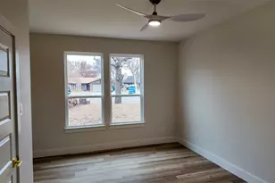 810 Foxwood Pl, Lewisville, TX 75067 - Photo 17