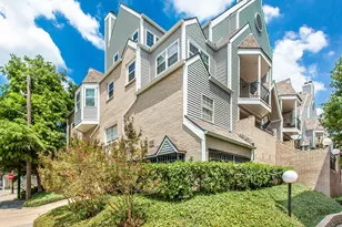 1010 Allen St, Dallas, TX 75204 - Photo 3