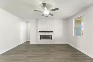 1404 Centerline Dr, Josephine, TX 75173 - Photo 9