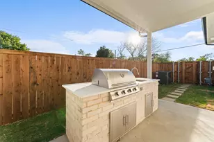 2313 S Vernon Ave, Dallas, TX 75224 - Photo 37