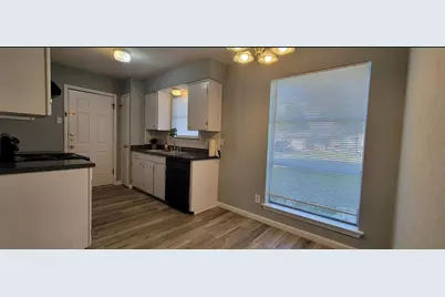 914 Shorehaven Drive, Garland, TX 75040 - Photo 7