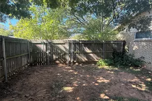 1201 Ravenwood Dr, Arlington, TX 76013 - Photo 27