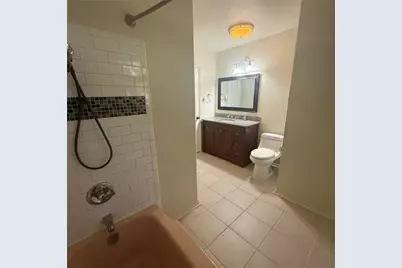 1201 Ravenwood Drive, Arlington, TX 76013 - Photo 13