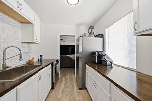 9100 Rowland Dr, White Settlement, TX 76108 - Photo 7